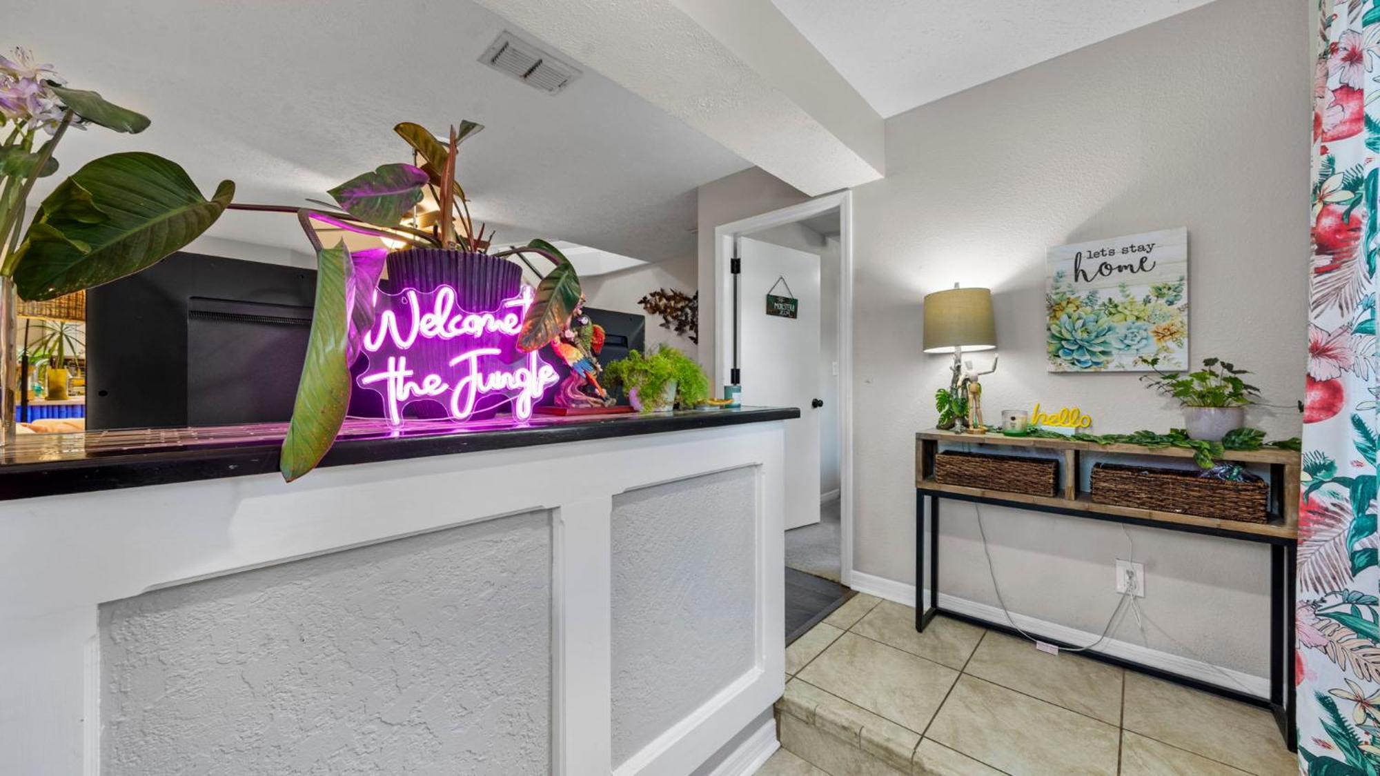 Zen Jungle House By Busch Gardens Sleeps 12 With Outdoor Games & Detached Play Space! Tampa Eksteriør billede